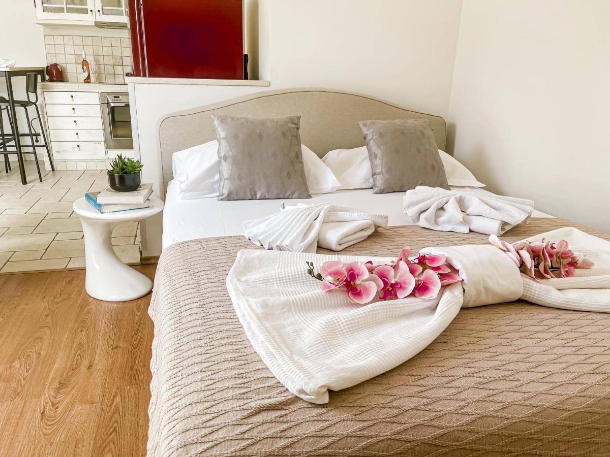 Perla Apartments Bol Eksteriør bilde