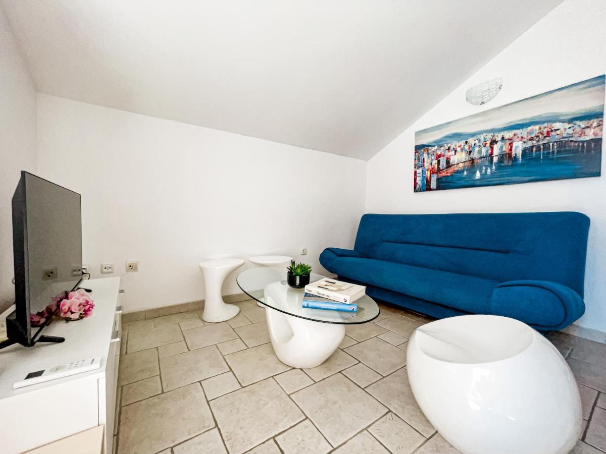 Perla Apartments Bol Eksteriør bilde
